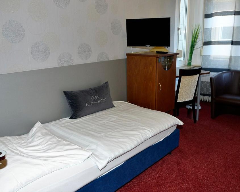 Hotel-Nachtwaechter Унна Экстерьер фото