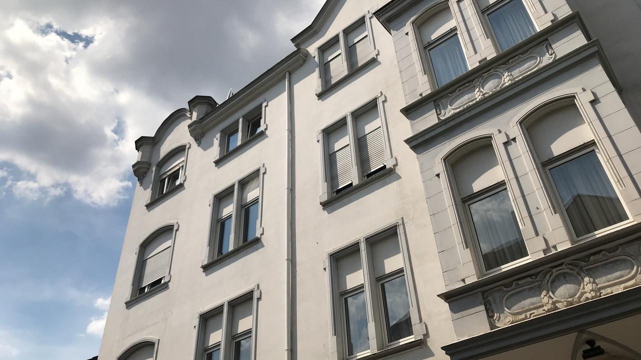 Hotel-Nachtwaechter Унна Экстерьер фото