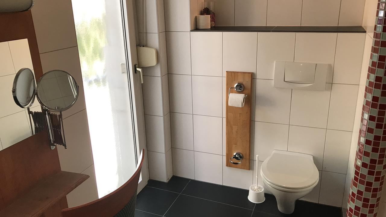 Hotel-Nachtwaechter Унна Экстерьер фото